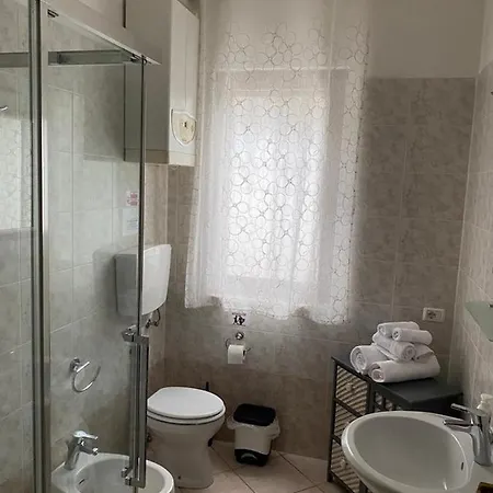 La Rosa Del Garda Apartment *